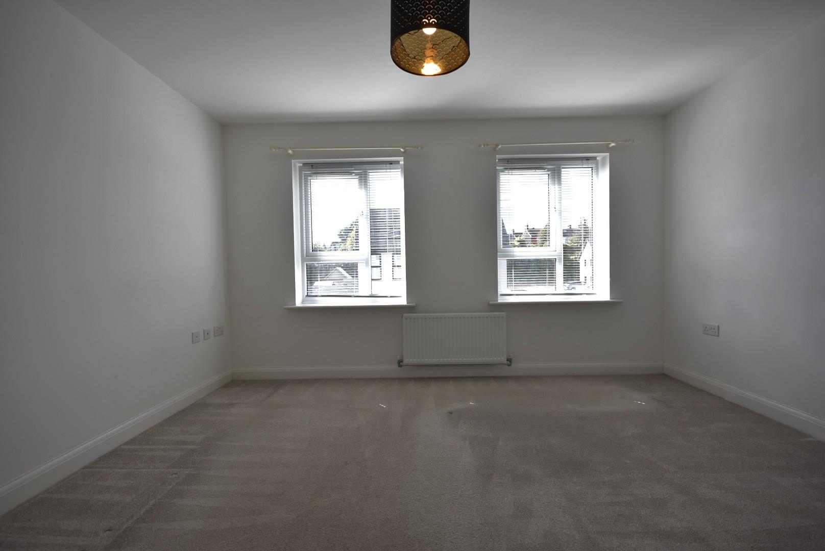 10 Clos Cymmer, Barry, CF62 5DL